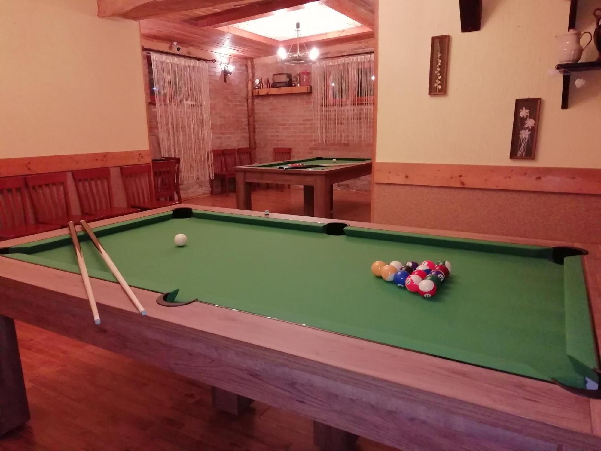Zajazd Walbrzych Bagian luar foto