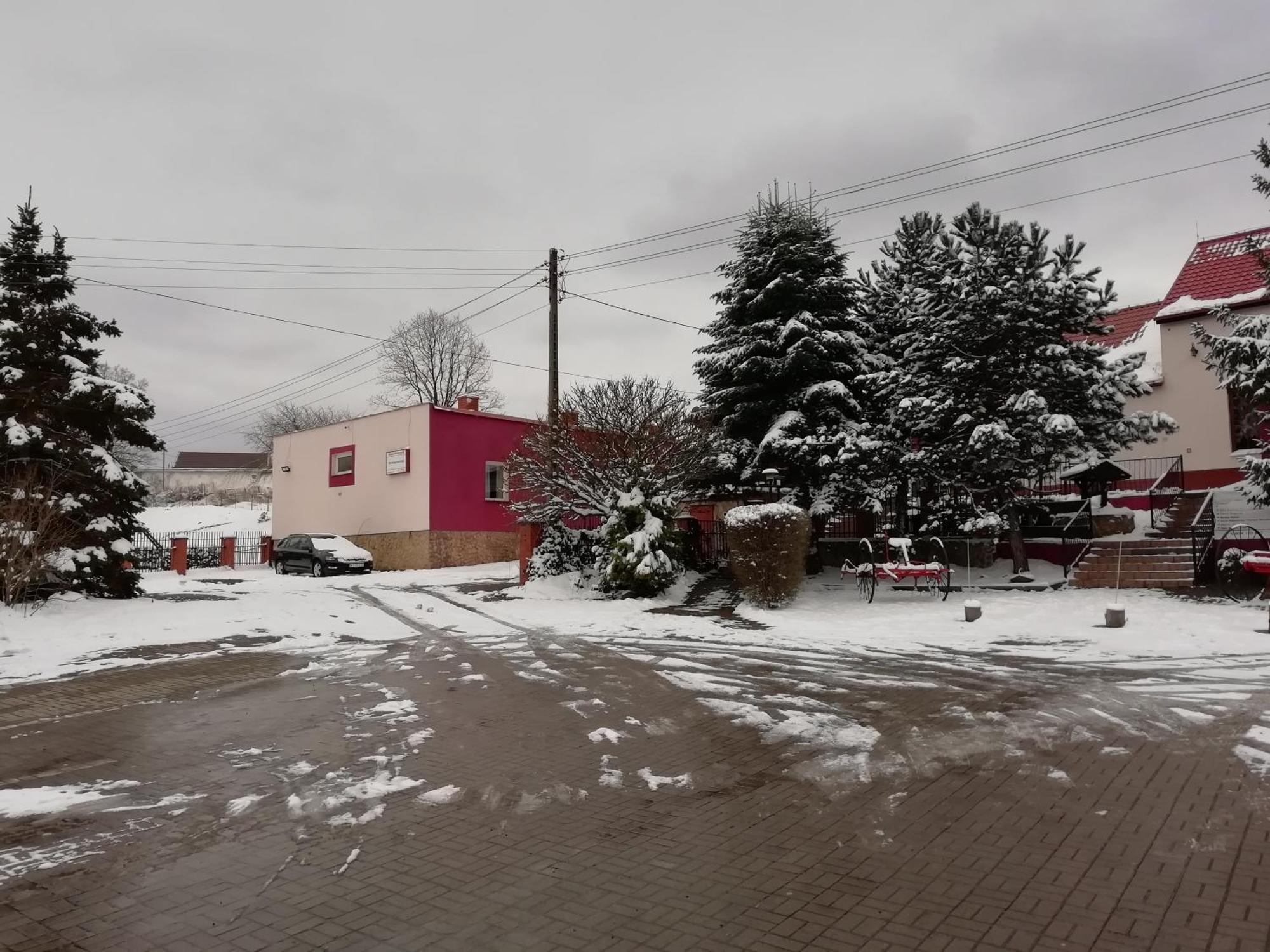 Zajazd Walbrzych Bagian luar foto