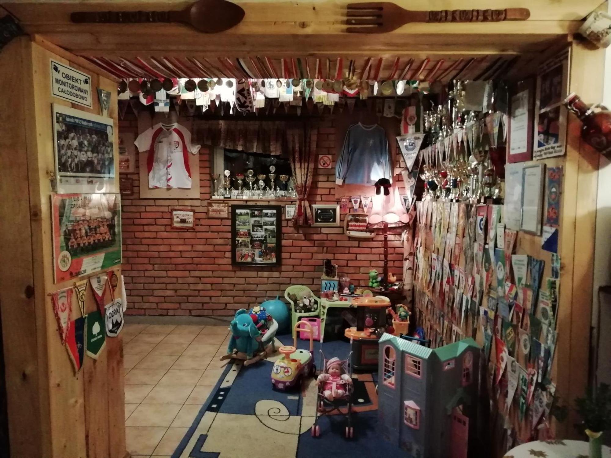 Zajazd Walbrzych Bagian luar foto