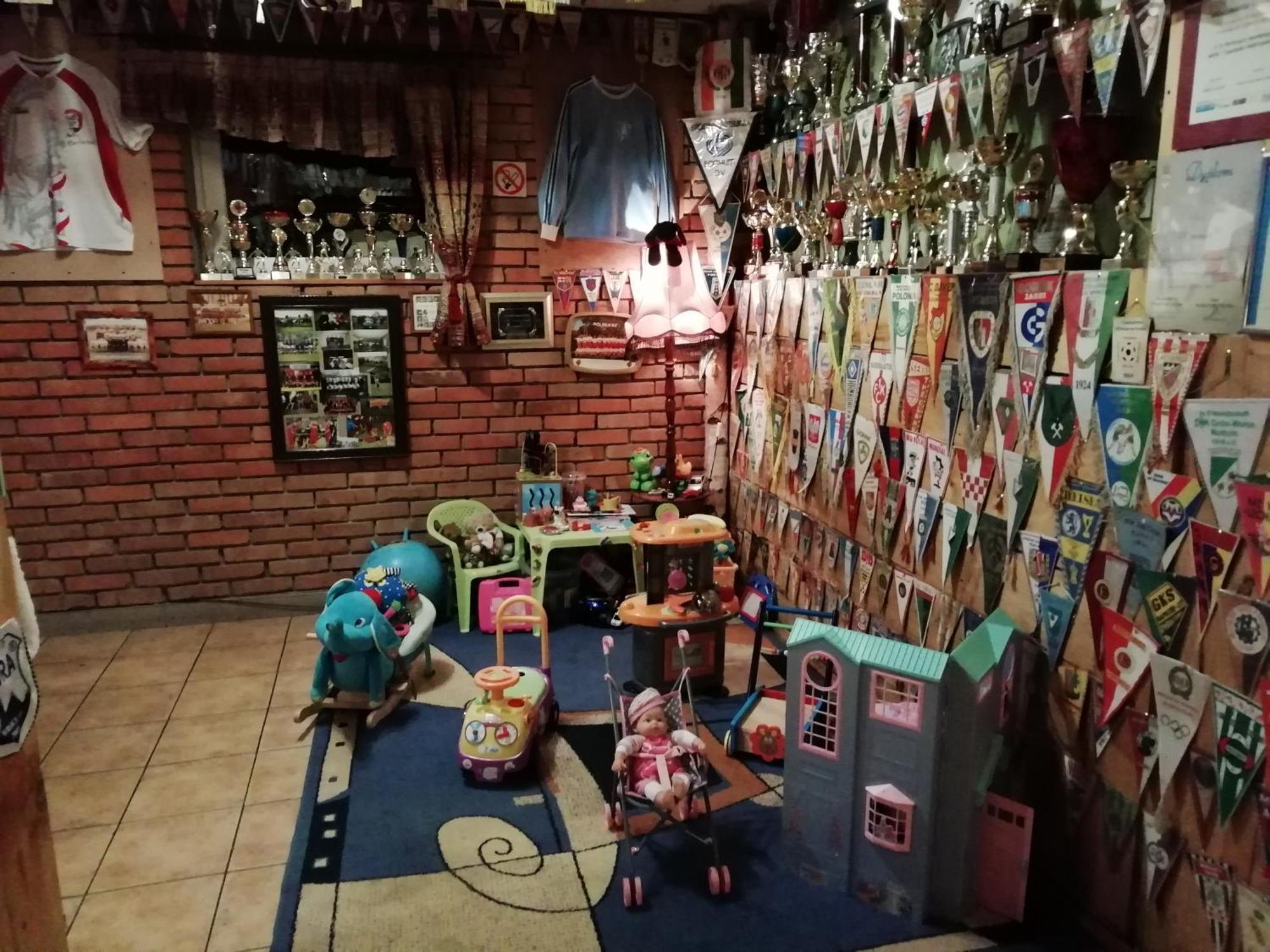 Zajazd Walbrzych Bagian luar foto